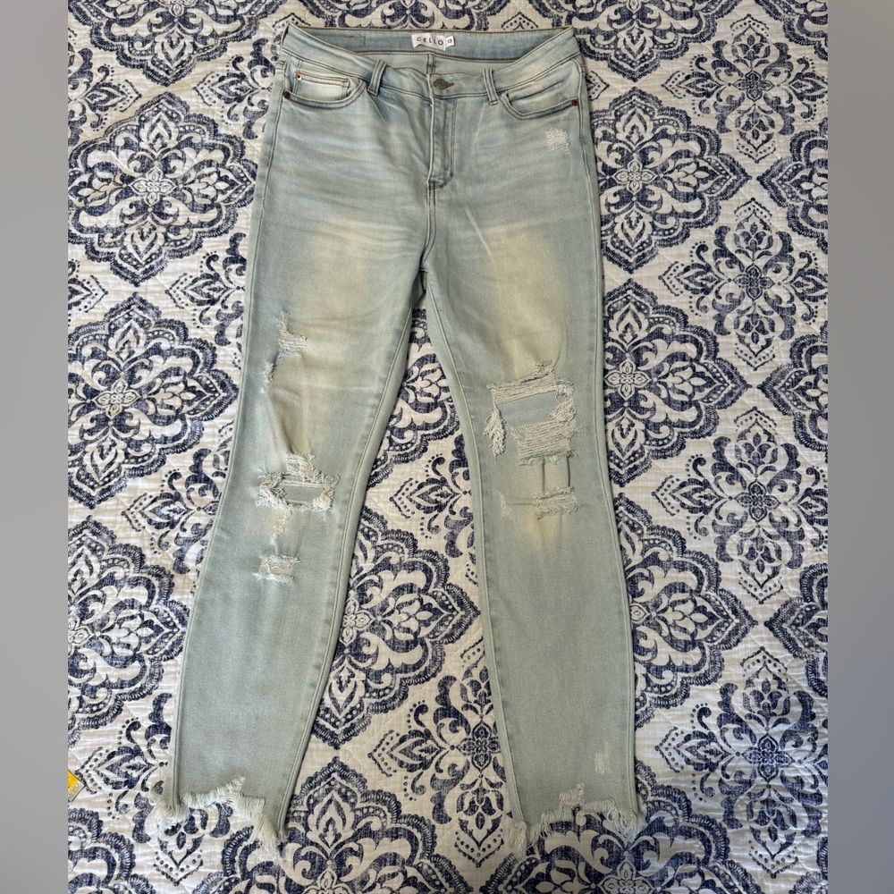Cello distressed jeans, Super soft, Size 13